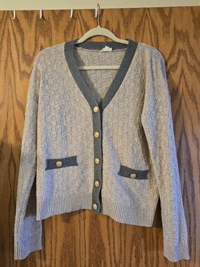Hem & Thread Beige Cable Knit Cardigan with Gray Trim